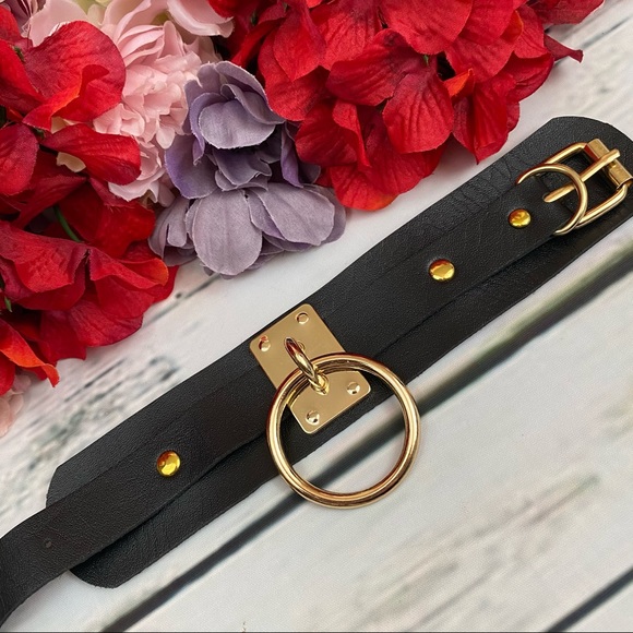 Punk Gothic Black Vegan Leather Metal Ring Bracelet - Picture 14 of 16